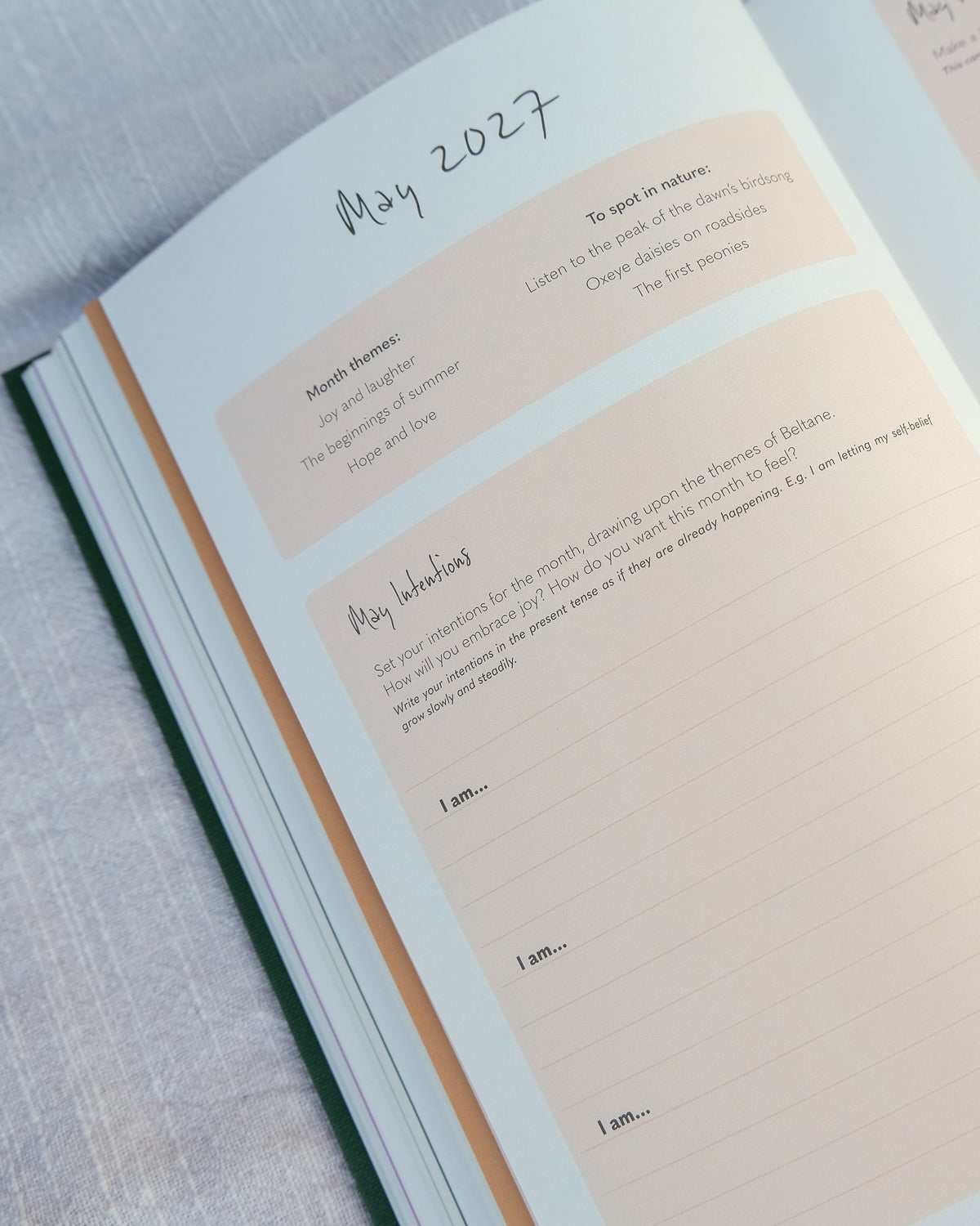 2027 seasonal planner with monthly intention setting